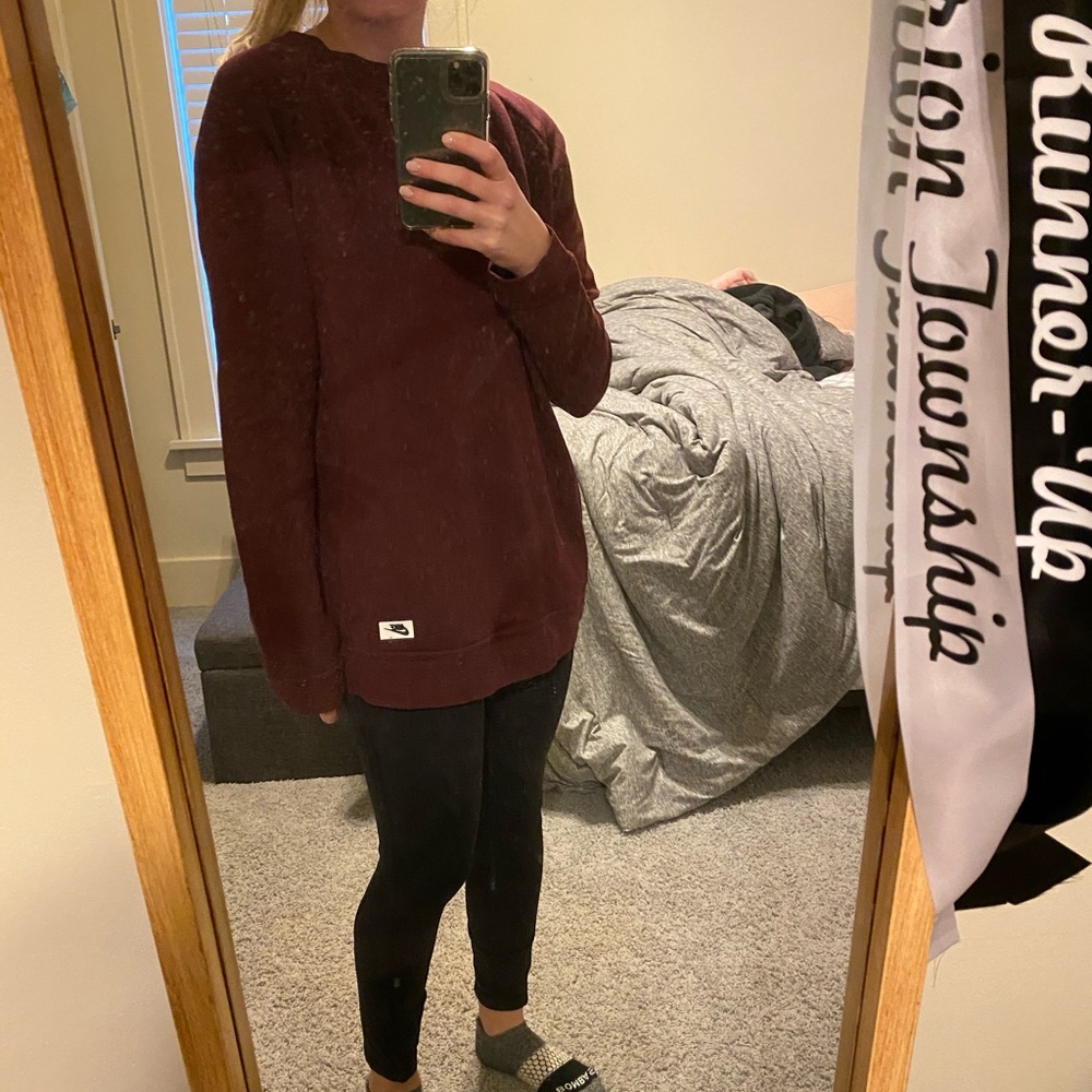 Nike Pullover - image 1